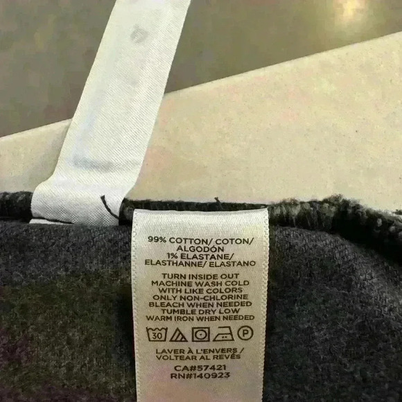 LOFT ANN TAYLOR Straight Crop Denim - Picture 10 of 10